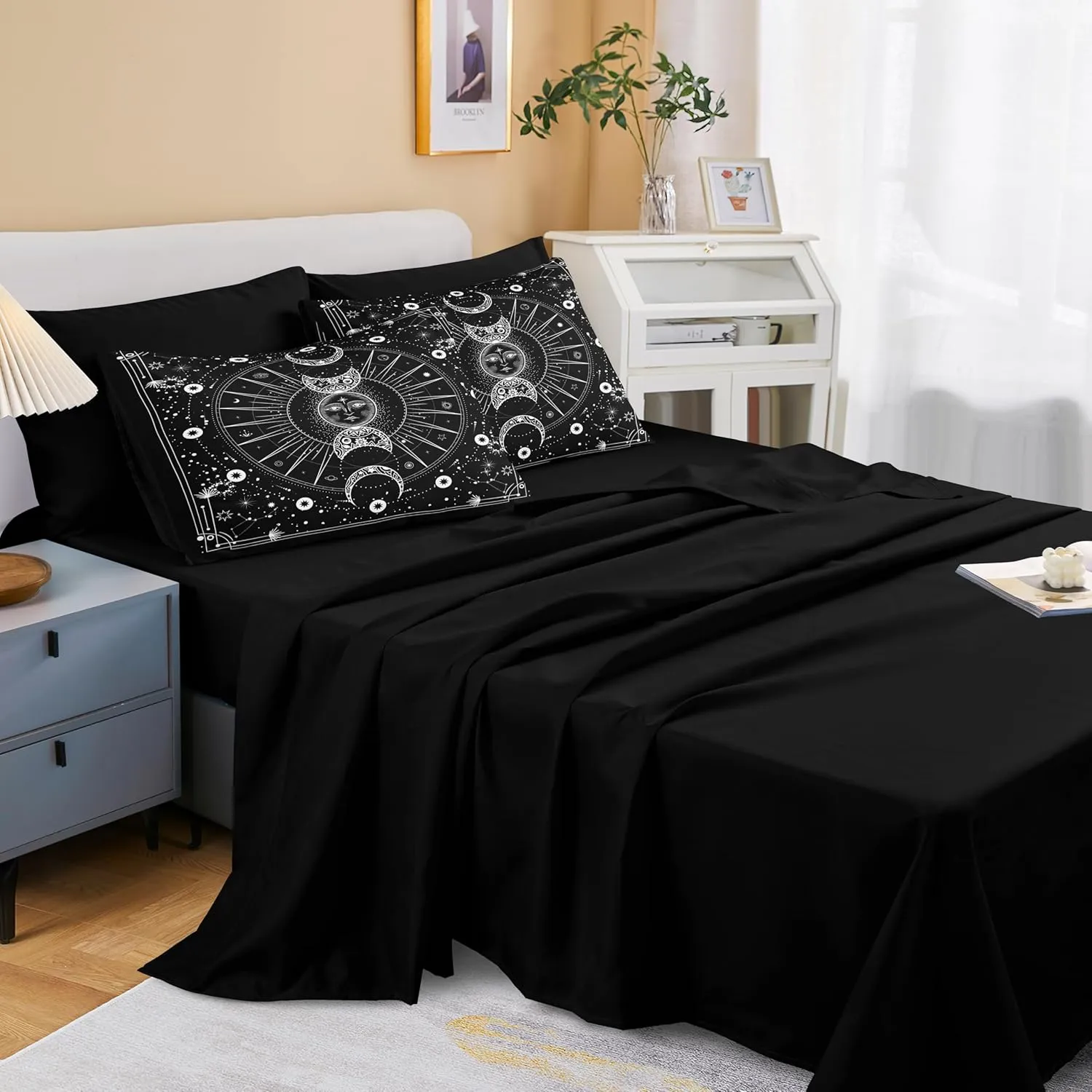 Bedbay Sun and Moon Comforter Set Queen Size Boho Hippie Bedding,Trippy Cosmos Celestial Decor Soft Cozy Galaxy Bed Set 8 Pcs Queen Bed in a Bag Black and White Galaxy Comforter Set(White,Queen)