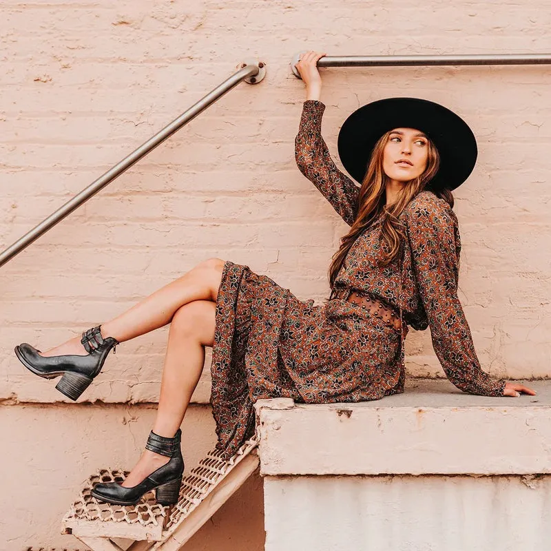 BELLA | Comfortable and stylish orthopedic shoe
