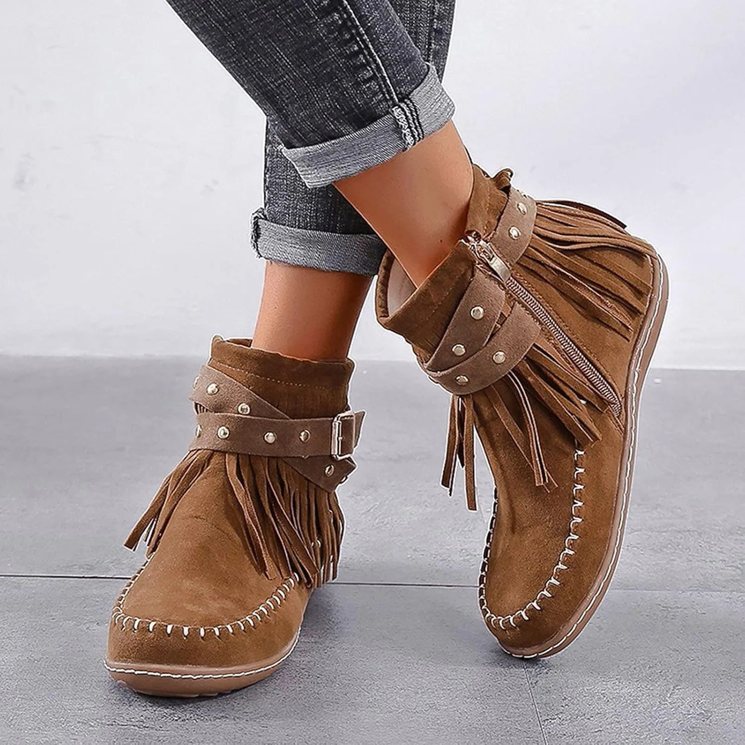 Boho Boots for Women Casual Fringe Suede Wide Round Toe Ankle Boots Tassel Vintage Short Booties Side Zip Flat Fall Winter Boots Non Slip Mid Calf Boots