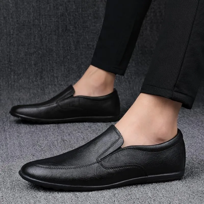 Business Men Shoes Leather Man Brogues Shoes for Man Dress Shoe Loafers Pointed Toe Male Moccasins Plus Size Shoes for Men