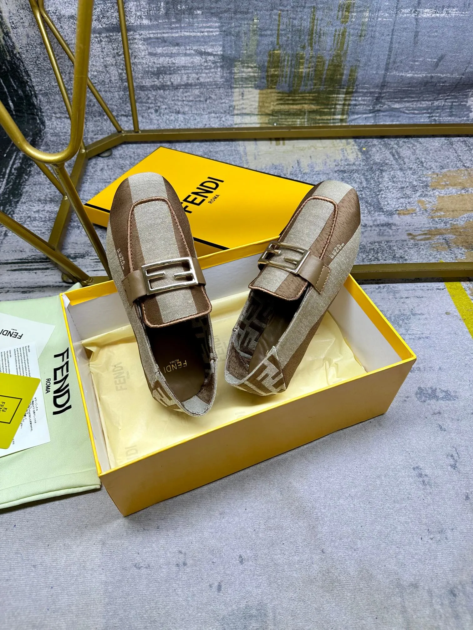 CANVAS FENDI LOAFERS IN GOLD MIX BAGUETTE FENDI BEIGE Giant bargain Timely resolution HARDWARE BROWN