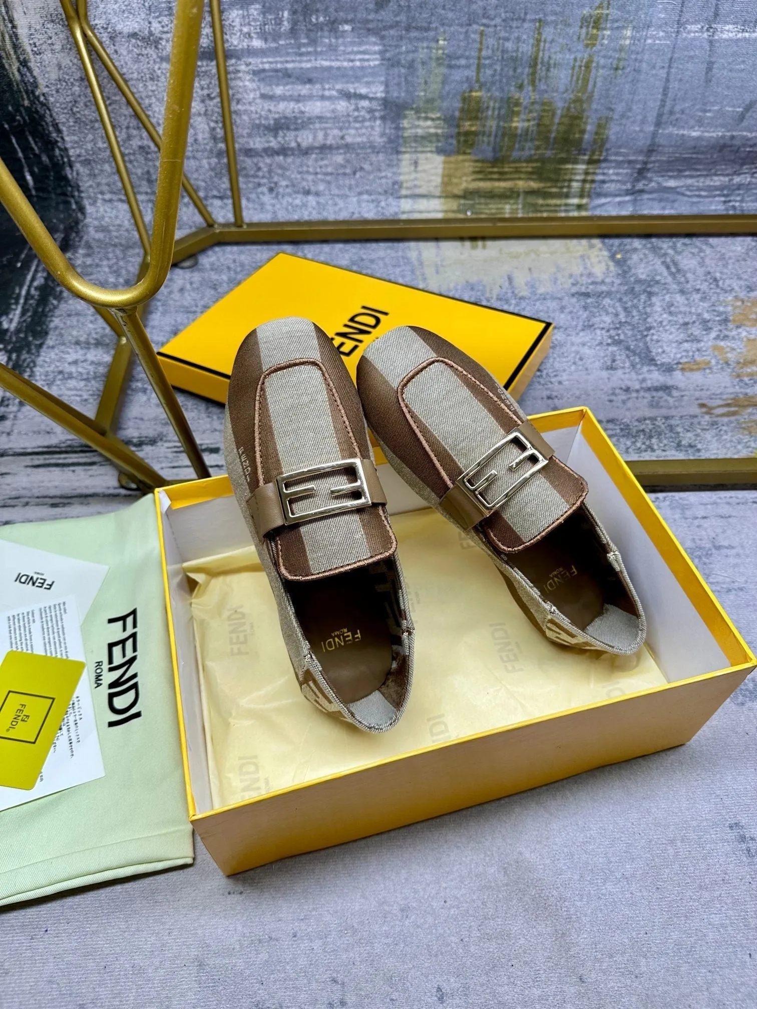 CANVAS FENDI LOAFERS IN GOLD MIX BAGUETTE FENDI BEIGE Giant bargain Timely resolution HARDWARE BROWN