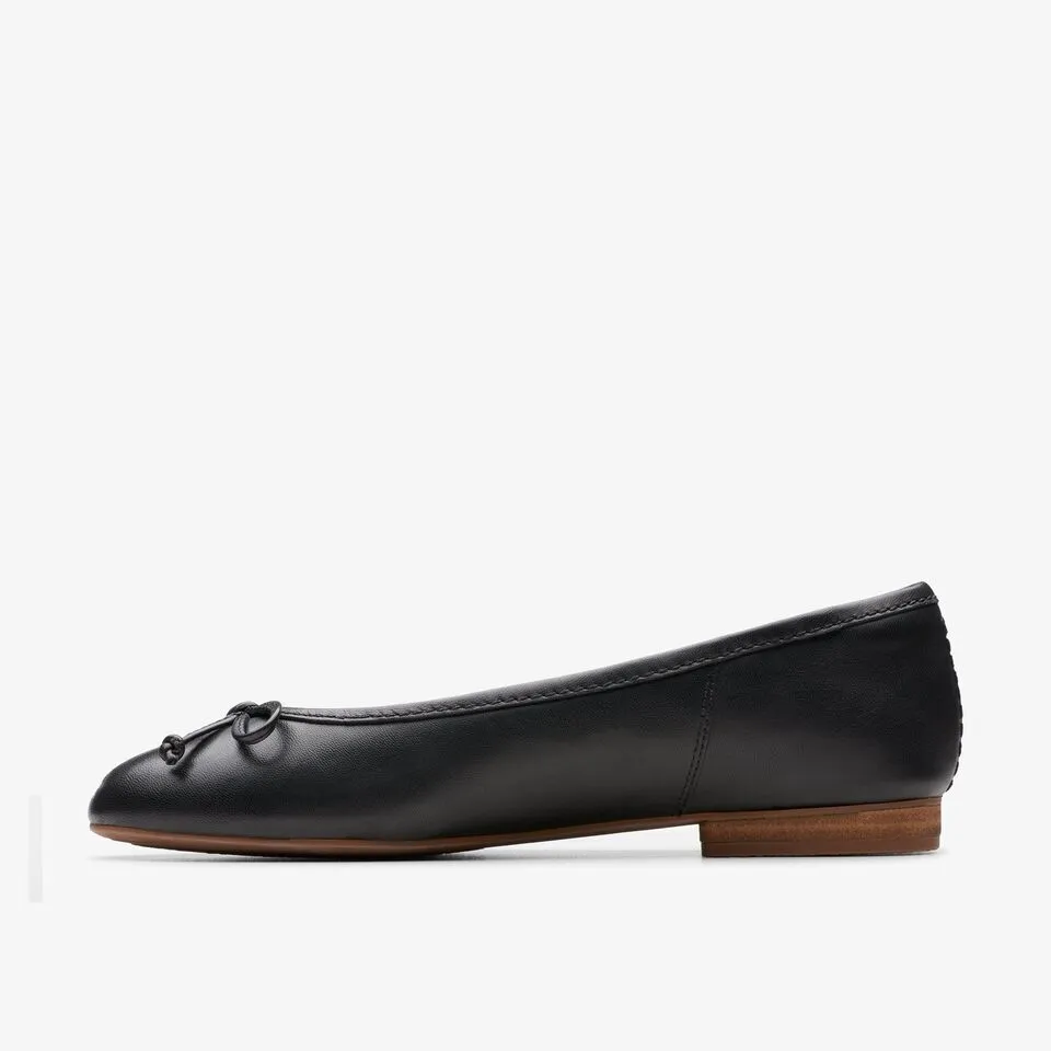 Clarks Women's Fawna Lily Black Leather
