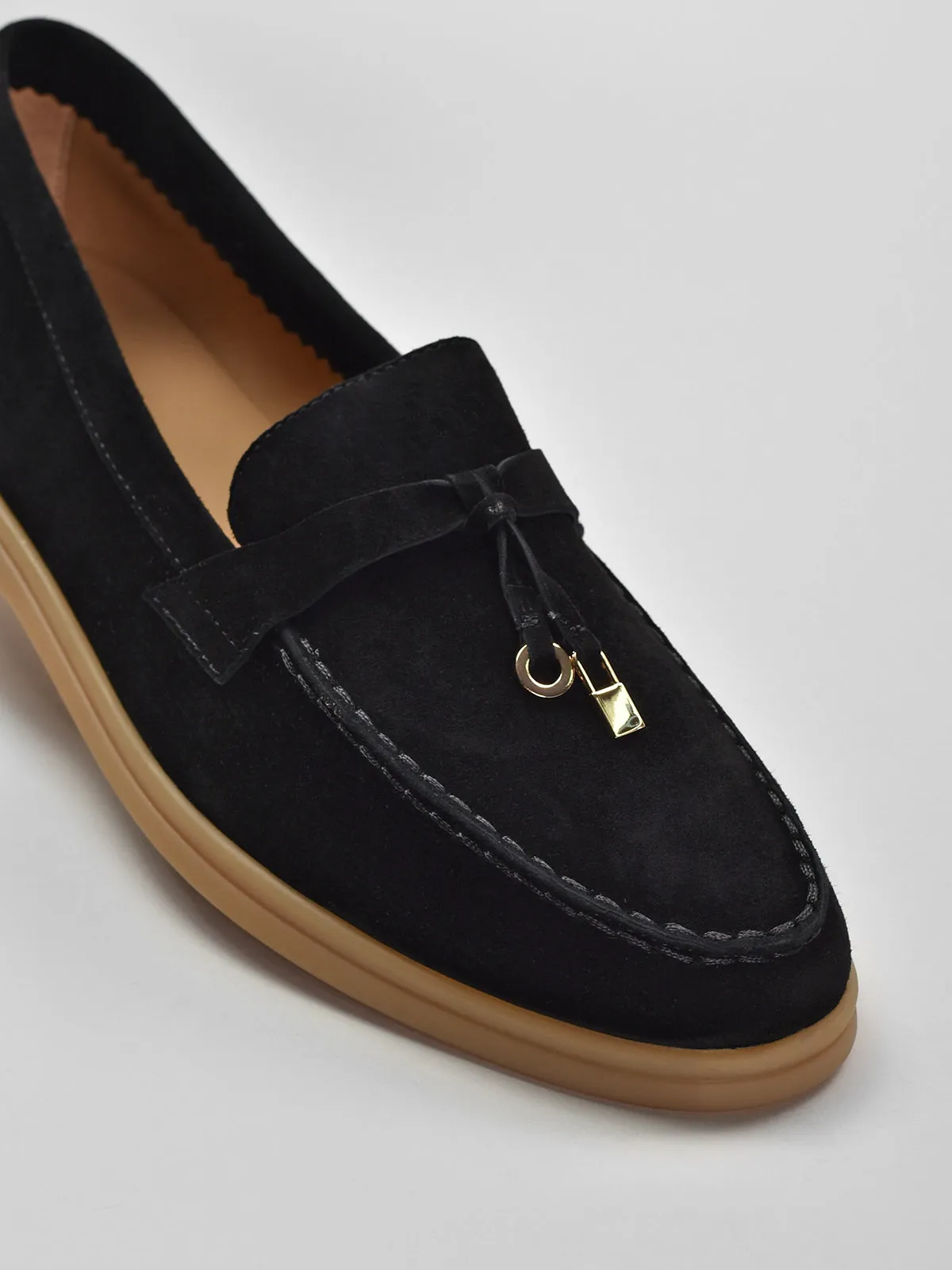 Classic Suede Loafers with Tassels, Black