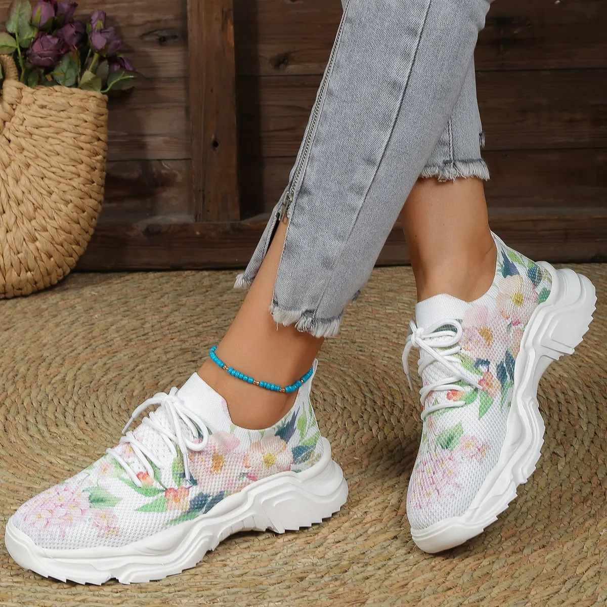 Comfortable and durable orthopedic footwear