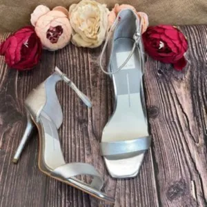 Dolce Vita silver Heeled Sandal 8.5M