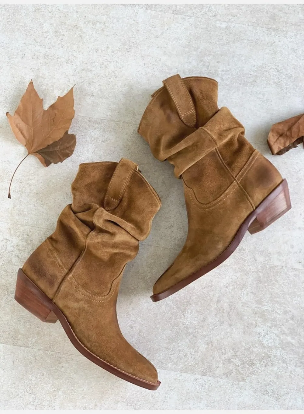 Emo Shoes Tabi Boots Women Split Toes High Heels Chunky Suede Goth Punk Comfort Wear Shoes Non Slip Retro Vintage Trendy Western Cowboy Boots Rave Party Casual Walking Outdoor Fashionable Streetwear
