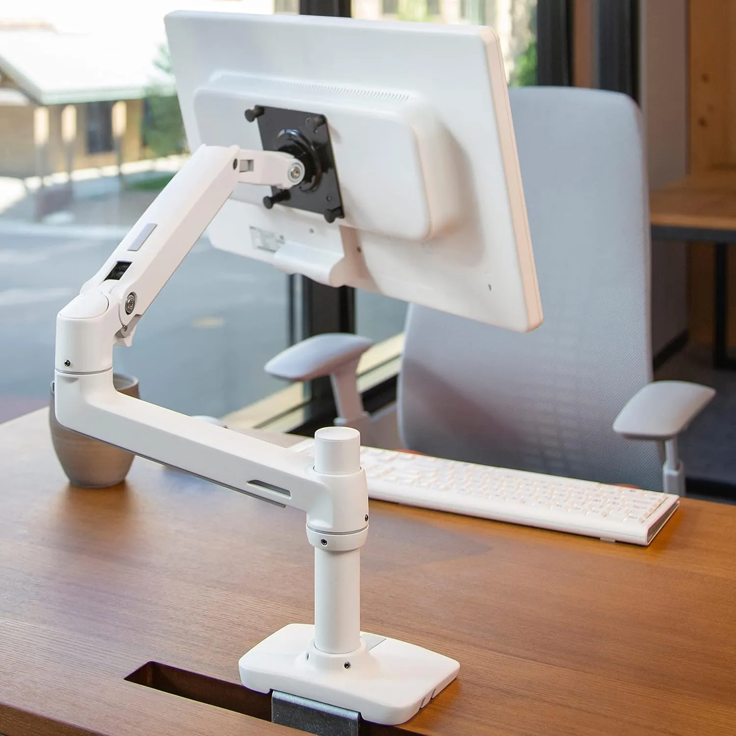 Ergotron – LX Monitor Arm, Single Monitor Desk Mount – fits Flat Curved Ultrawide Computer Monitors up to 34 Inches, 7 to 25 lbs, VESA 75x75mm or 100x100mm – White