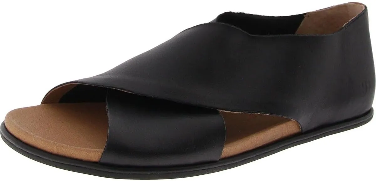 Gentle Souls by Kenneth Cole Women's Laniey Flat Sandal