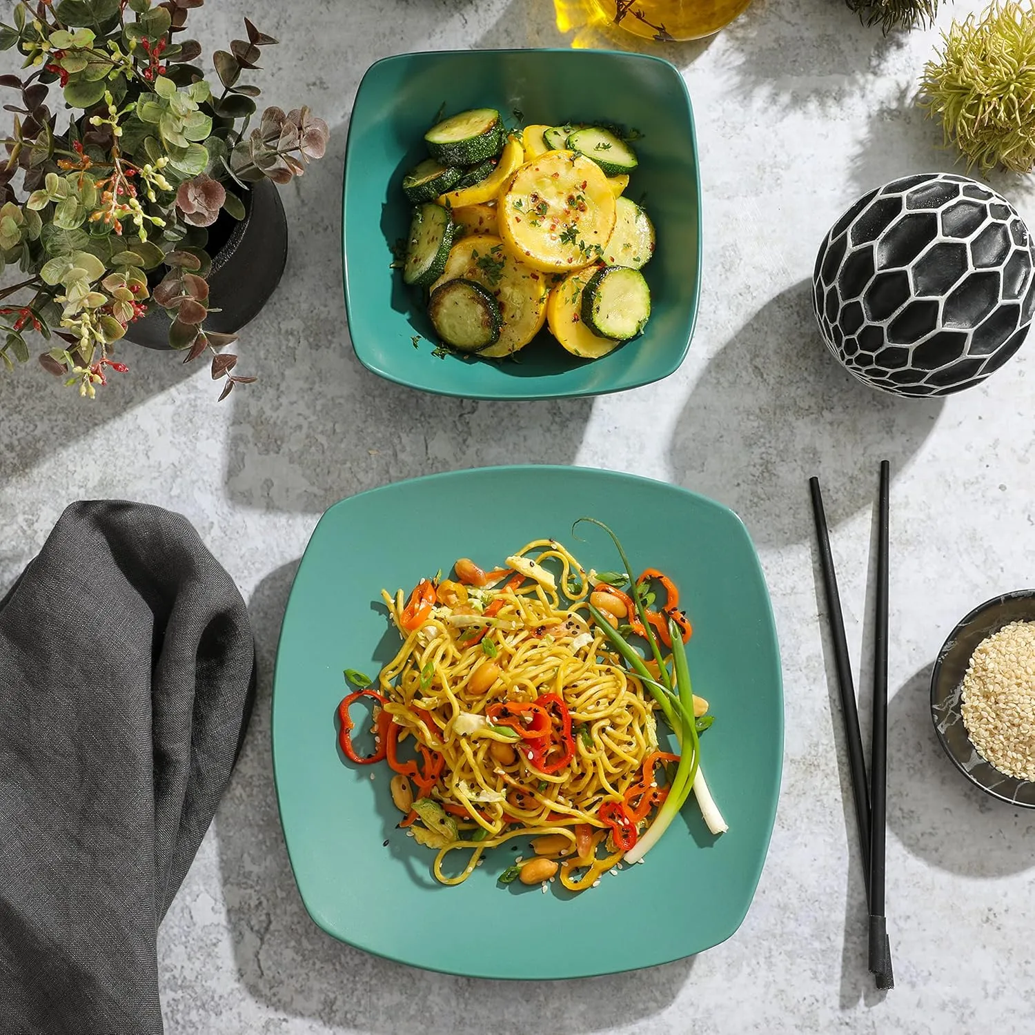 Gibson Home Zen Buffet Matte Porcelain 8 Piece Chip and Scratch Resistant Plates and Bowls Dinnerware Set - Green, Service for 4 (8pcs)