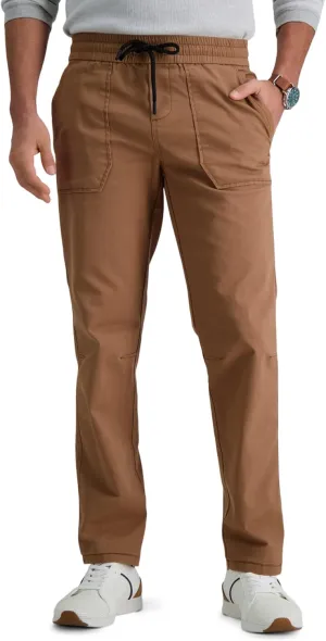 Haggar Men's The Active Series Slim/Straight Fit Flat Front Pant