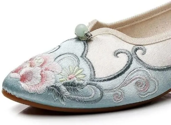 JYHBHMZG Women Spring Embroidered Dress Shoes Ethnic Retro Dance Pumps Pointed Toe Slip On Fabric Shoe for Ladies Heels