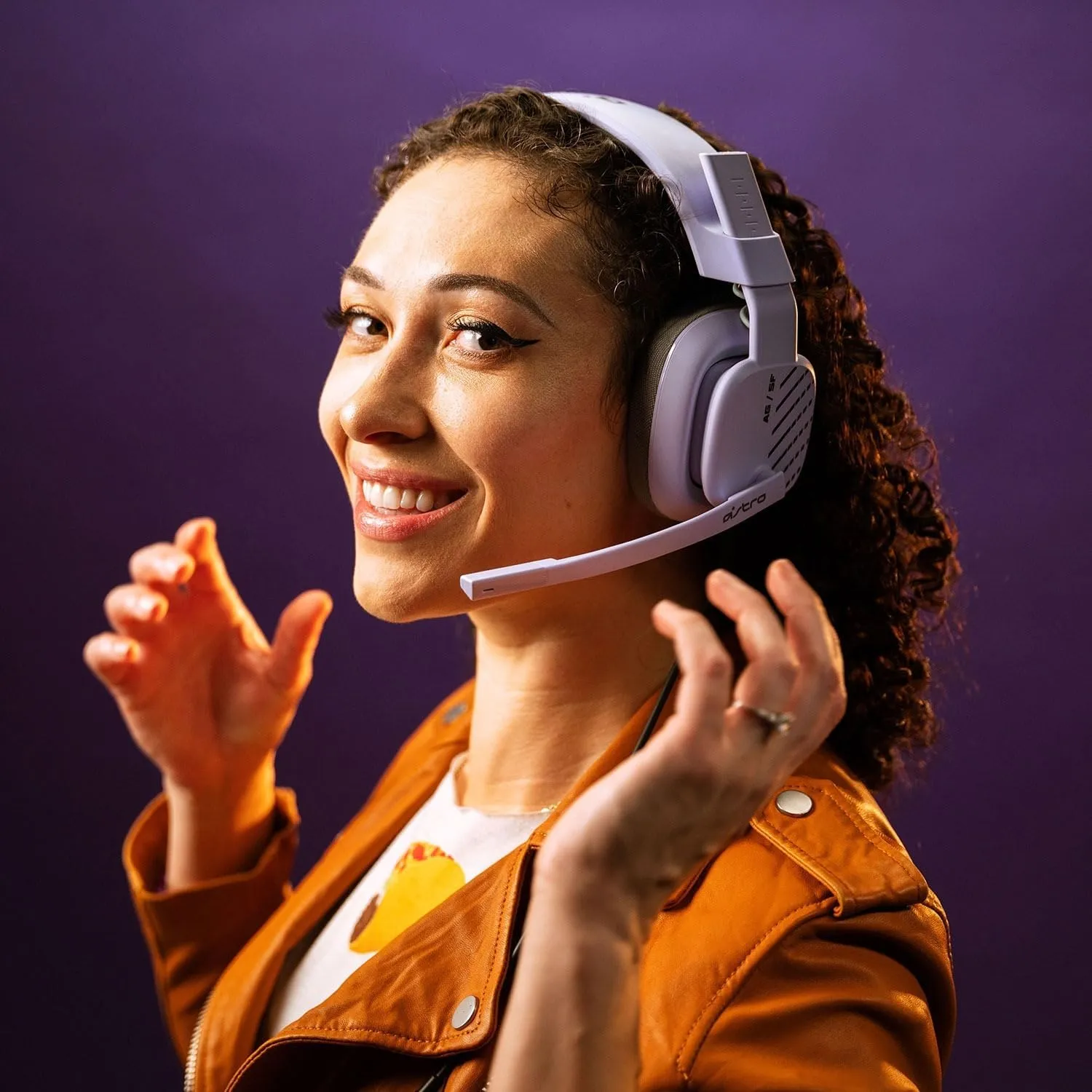 Logitech G Astro A10 Gen 2 Cross-Platform Wired Gaming Headset for PlayStation 5/4, Xbox S|X, Nintendo Switch, PC: 3.5mm Headphone Jack, 32mm Drivers, Flip-to-Mute Mic, Over-Ear - Lilac