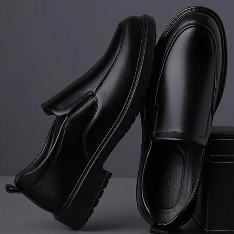 Men's Slip-On Leather Mixed-Material Design for College Campus & Student Gatherings