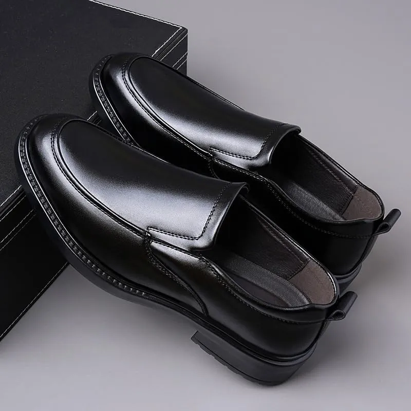 Men's Slip-On Leather Mixed-Material Design for College Campus & Student Gatherings