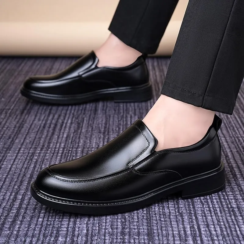 Men's Slip-On Leather Mixed-Material Design for College Campus & Student Gatherings