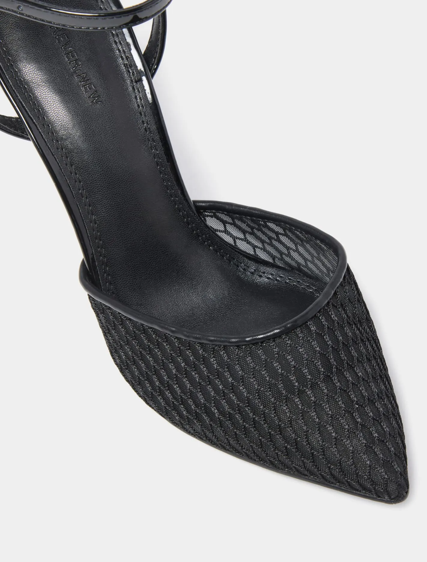 Payton Mesh Round Toe PM Heel Sandal