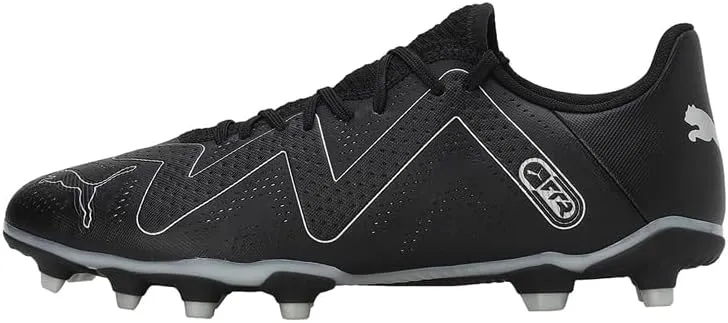 PUMA Men's Soccer Shoe