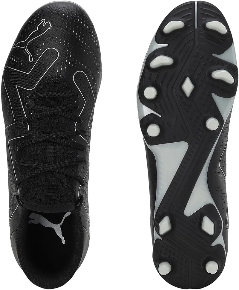 PUMA Men's Soccer Shoe