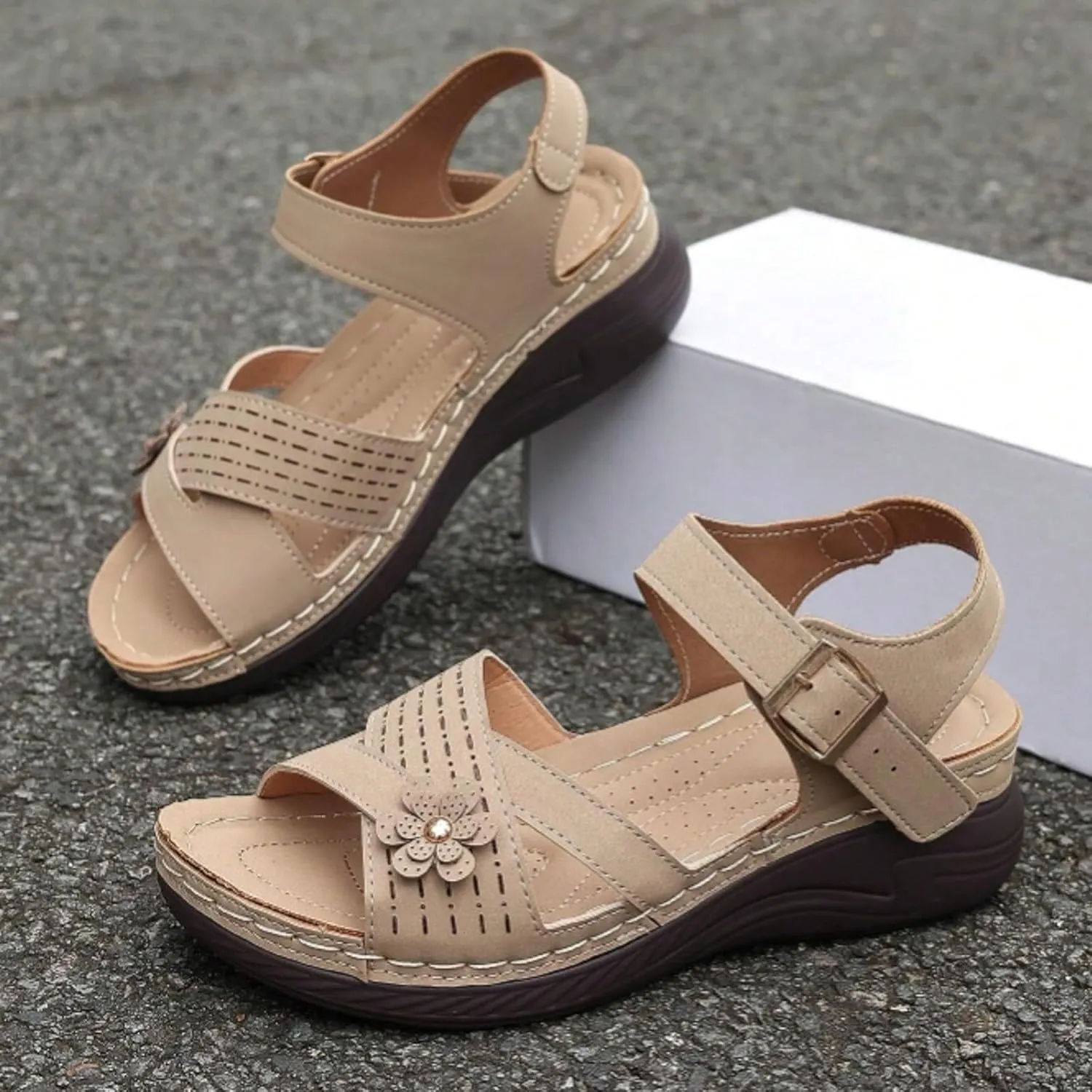 Sandals for Women Comfort Walking Non Slip Casual Summer Adjustable Strappy Shoes Soft Cushion Fashion Womens Sandals