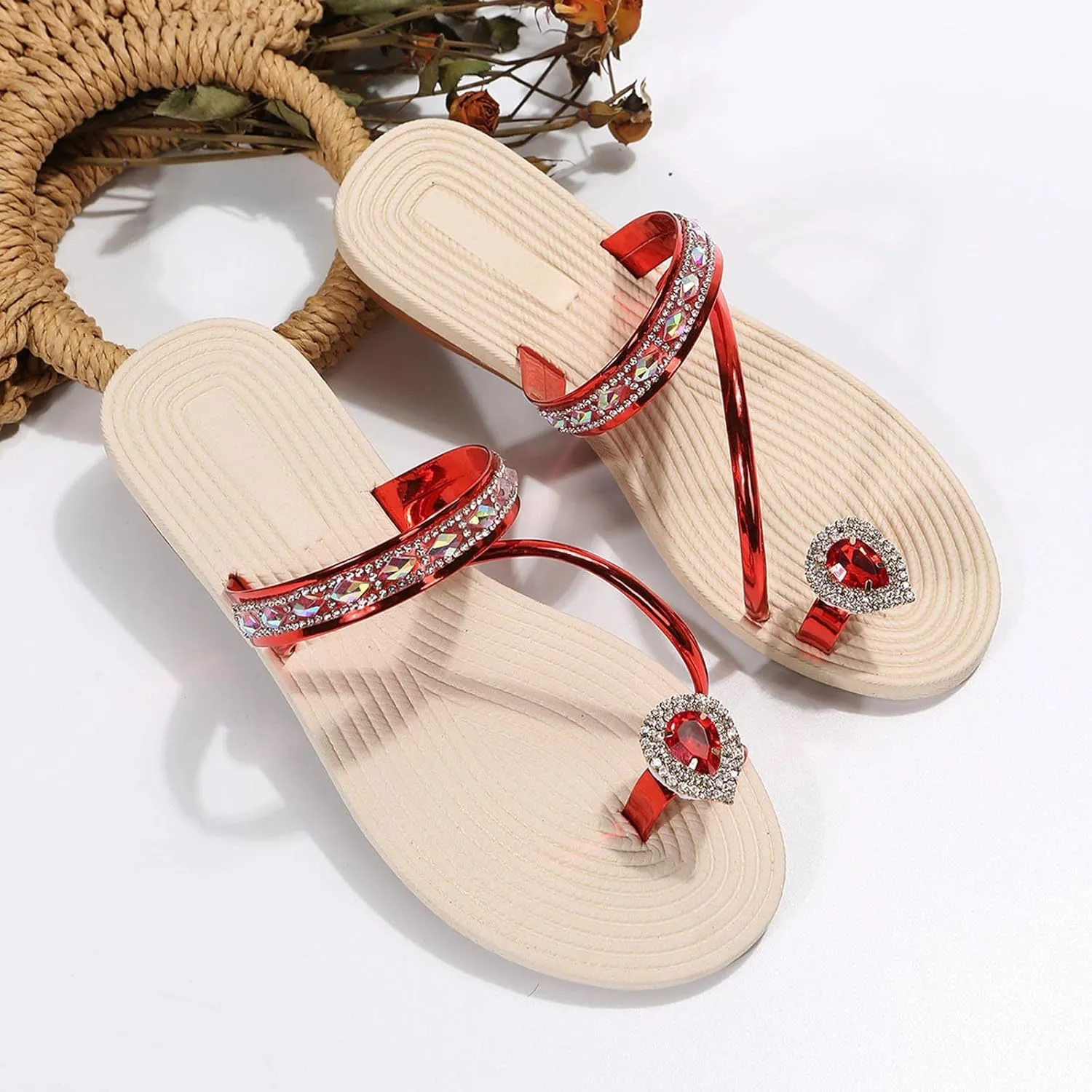 Sparkly Rhinestone Sandals for Women Summer Trendy Toe Ring Straps Slip on Flat Slippers Elegant Cute Slides Dressy Casual Comfy Ladies Beach Shoes