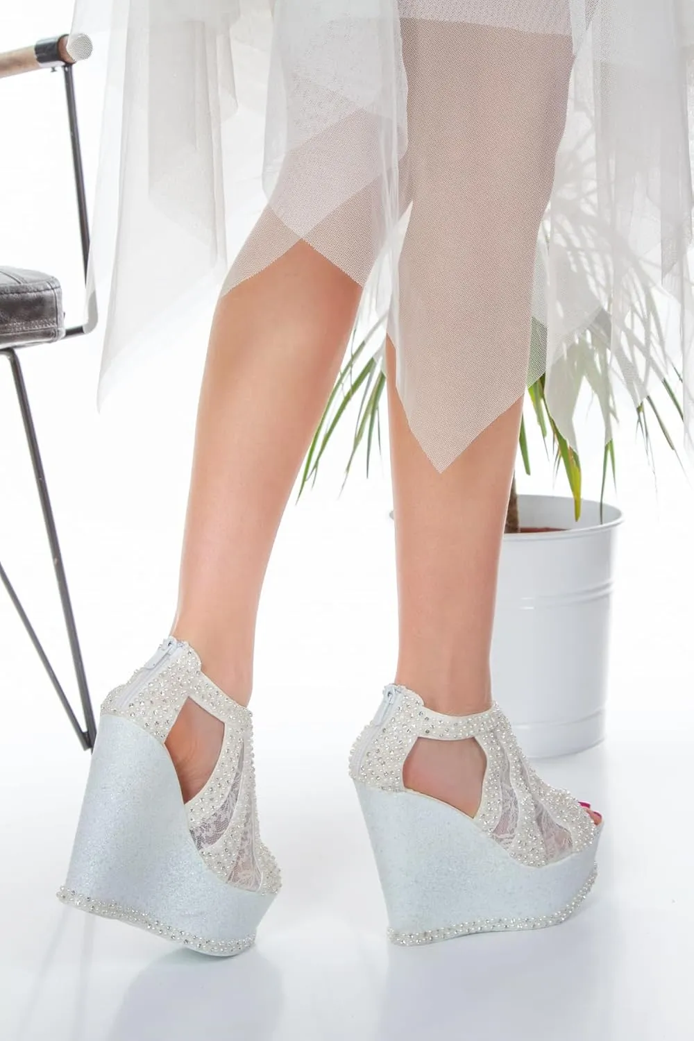 Special Design Stone Pearl Lace and High Heeled Wedding Dress Comfortable Shoes Design for Wedge Heel Brides (40 EU / 9 US)