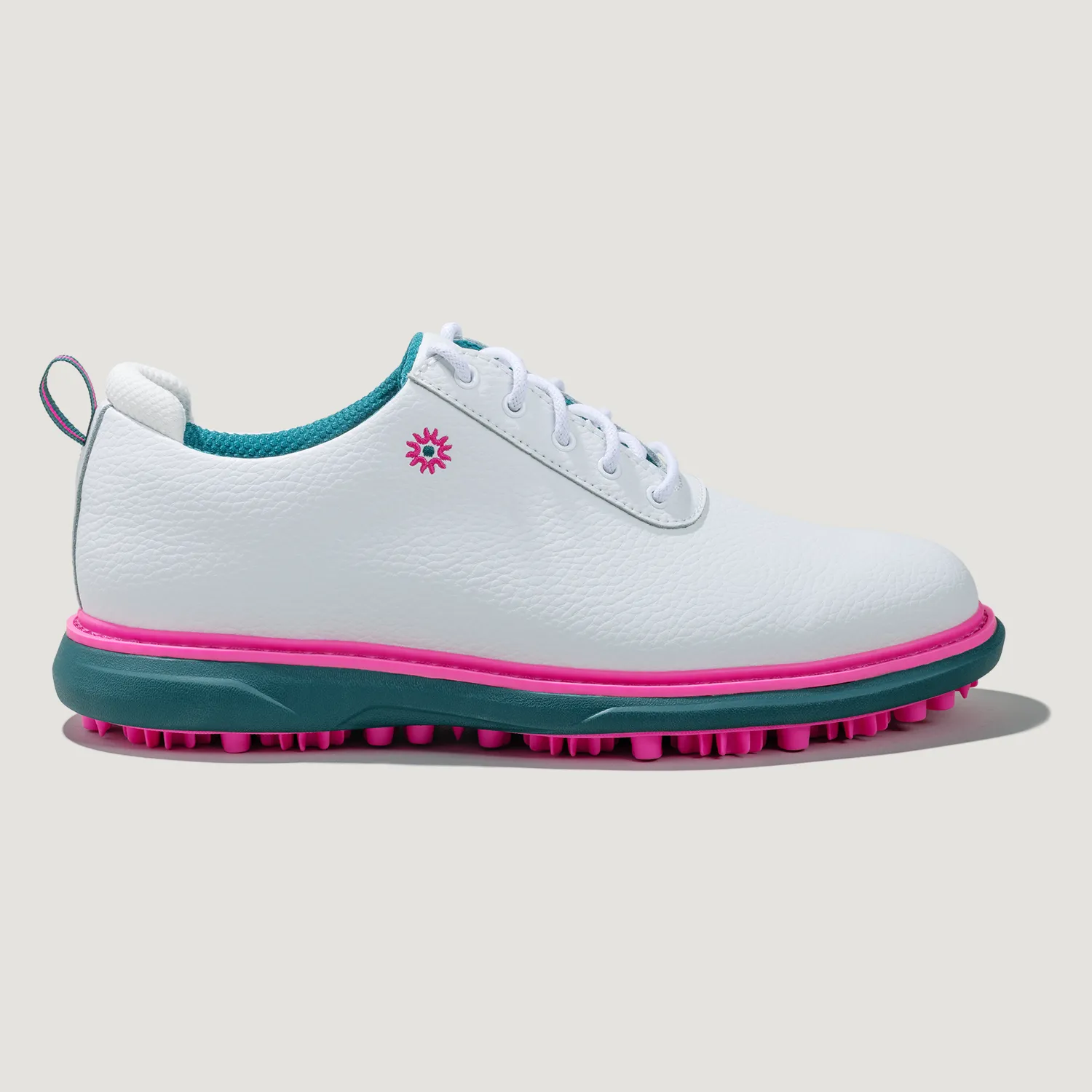 The Golf Shoe: Women