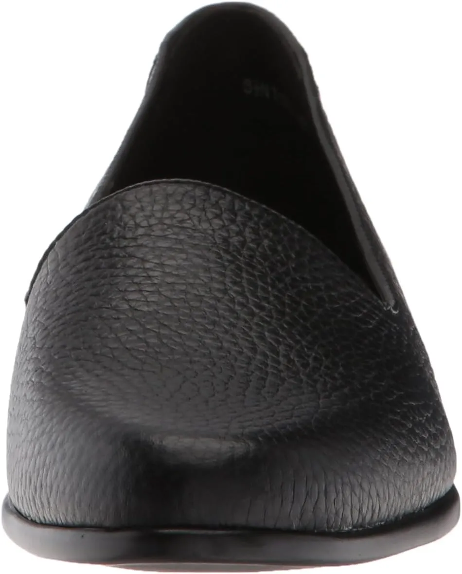 Trotters Women's Liz Tumbled Ballet Flat