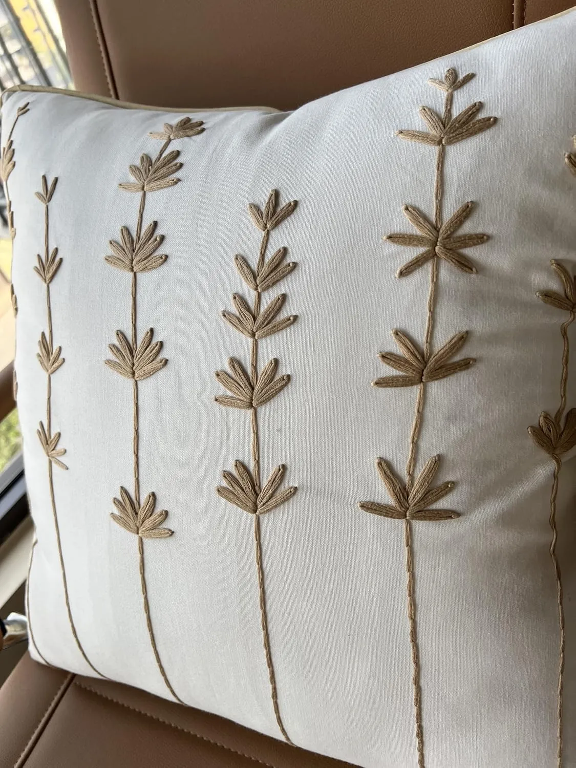 VAGMINE Hand Embroidered Daisy Accent Throw Pillow Cover - 20x20 Inches Square - 100% Cotton Ivory Decorative Cushion Cover for Couch, Sofa, Living Room - Textured Embroidery - Cozy Floral Home Décor