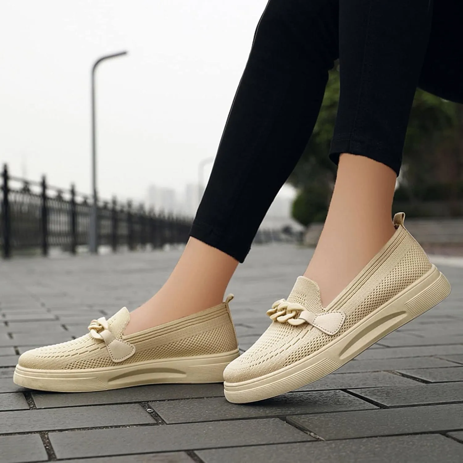 Walking Shoes for Women Flat Loafers Knitted Mesh Breathable Lightweight Walking Loafers Soft Sneakers Sole Casual Daily Shoes