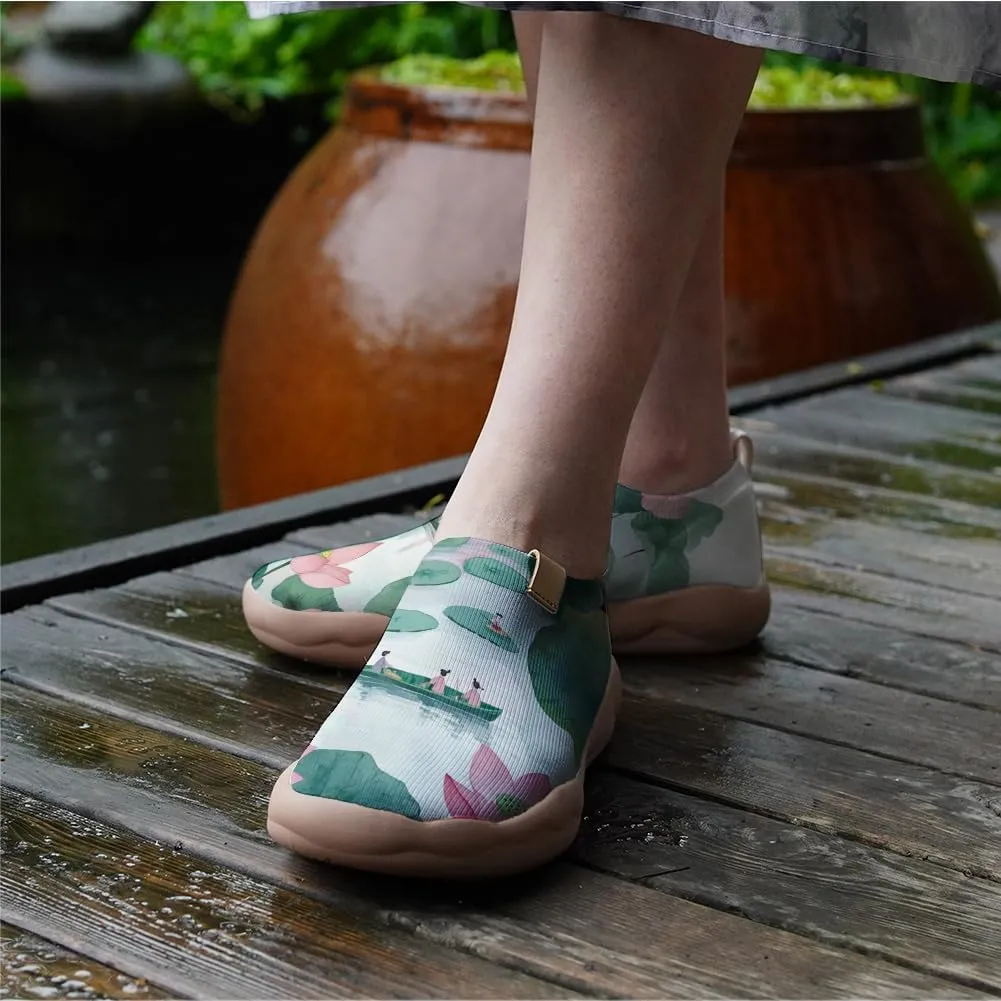 Women's Cat Painted Casual Loafers Slip On Knitted Mesh Walking Shoes Comfortable Lightweight Ladies Travel Shoes