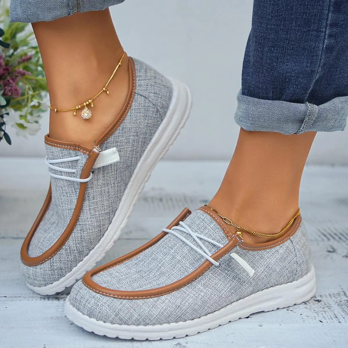 Womens Lace-Up Canvas Lightweight Boat Shoes Casual Comfortable Slip on Knit Loafers Outdoor Walking Low Top Wide Deck Shoes