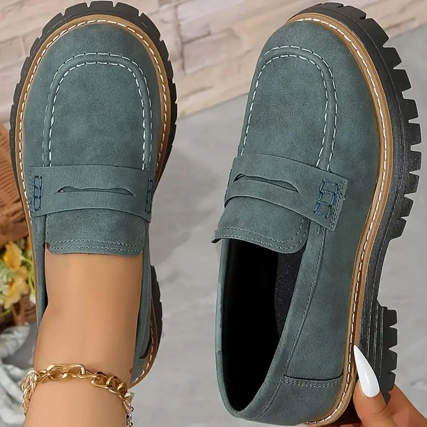 Womens Loafers Comfortable Dressy 2025 Platform Loafers for Women Suede Penny Loafers Lug Sole Casual Slip-Ons Work Business Casual Shoes Women