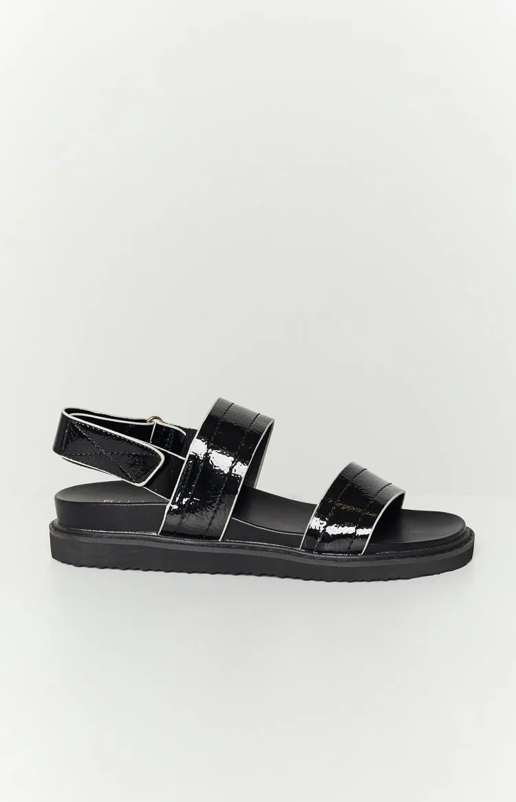 Zyla Black Crinkle Sandal